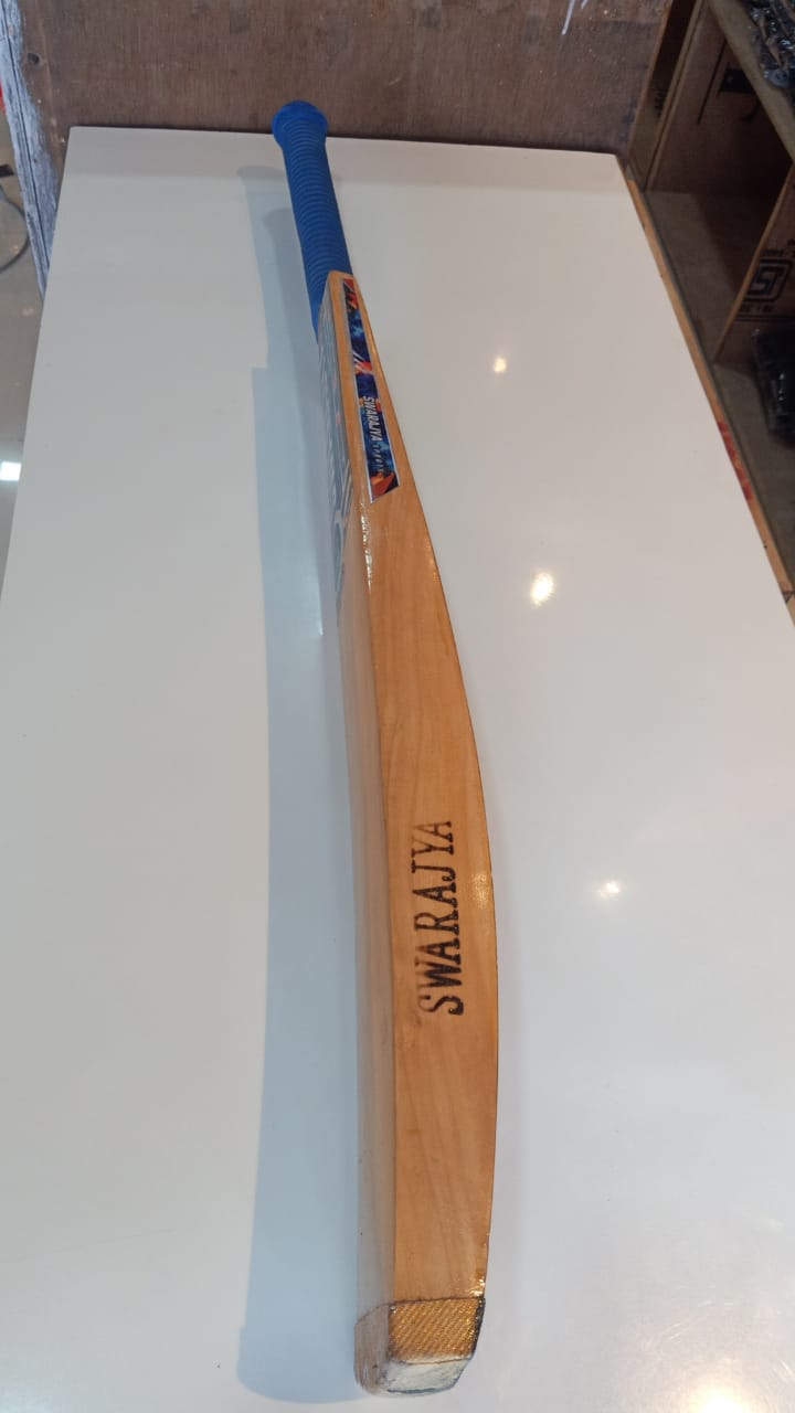 Finisher Edition Swarajya Hard tennis Bat